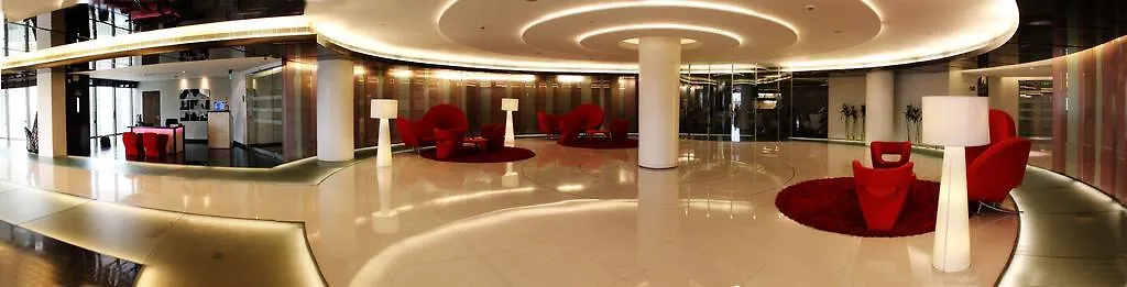 Galaxy Hotel & Spa グルガウン 5*,  インド